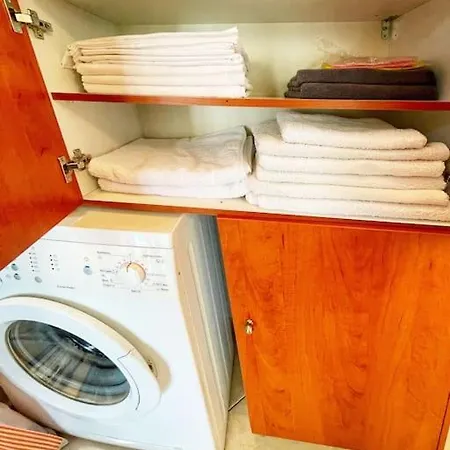 Irene Cozy Apartment *