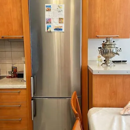 Irene Cozy Apartment *
